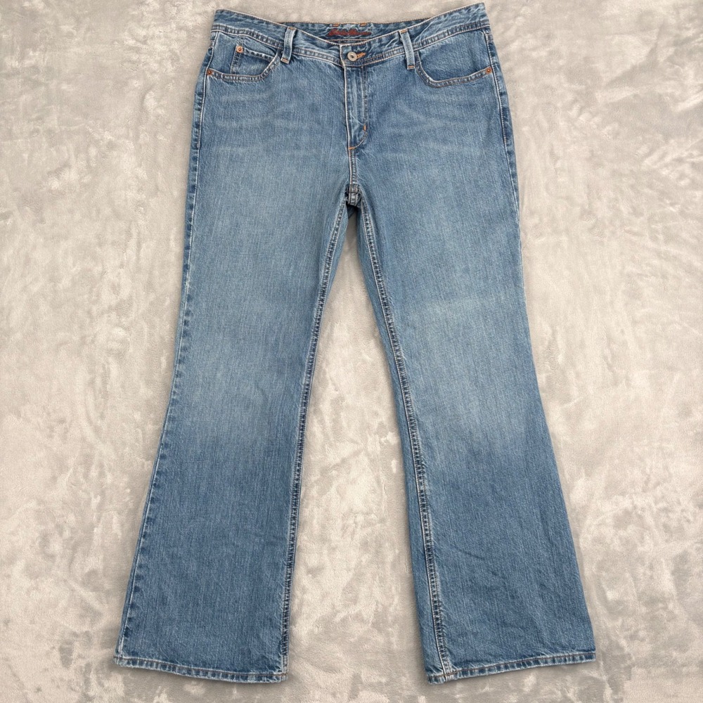 Eddie Bauer Jeans Womens 14S (Fits 34x29.5) Blue Bootcut Mid Rise Y2K Classic